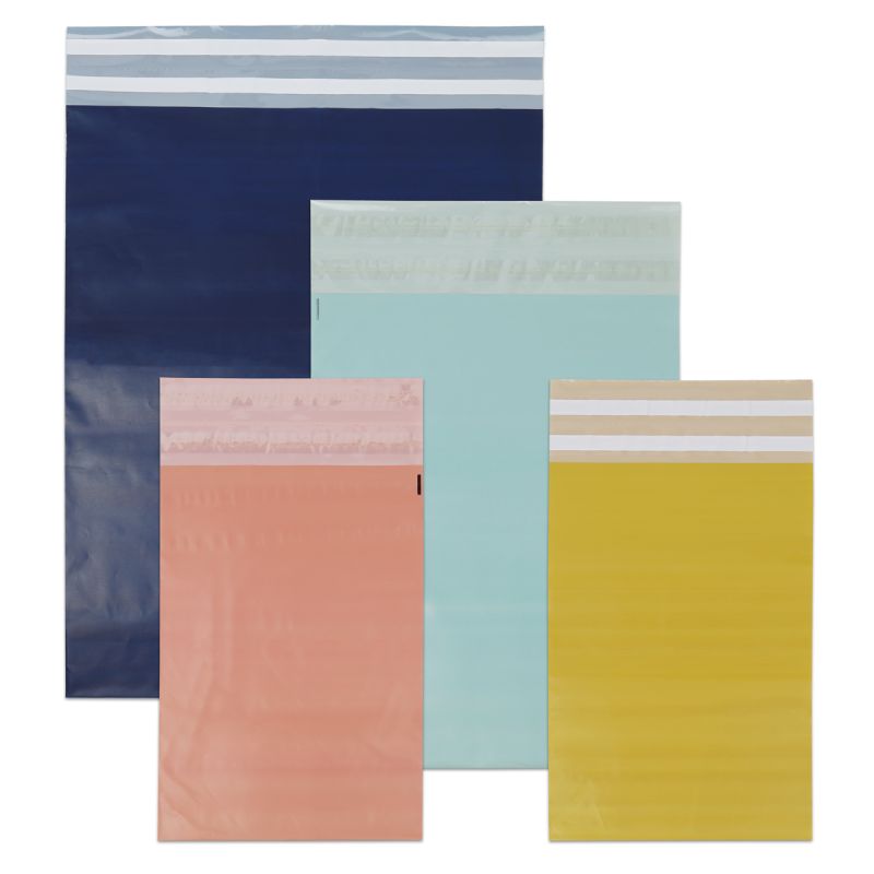 Plastic shipping bags with return strip