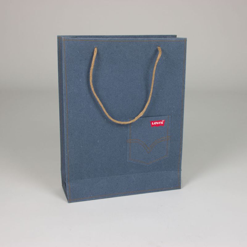 Papierentassen-paperbags-Levis-3