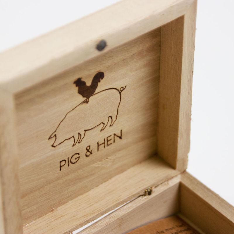 houtendoosjes-wooden-boxes-PigenHen-open-brandwerk-detail