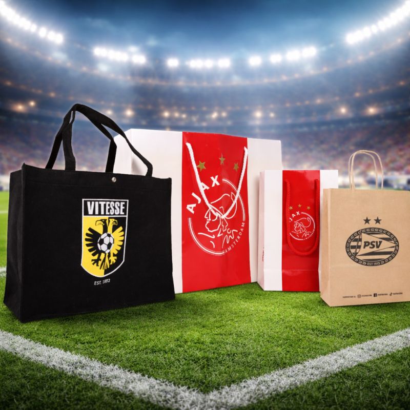 Voetbaltassen-divers